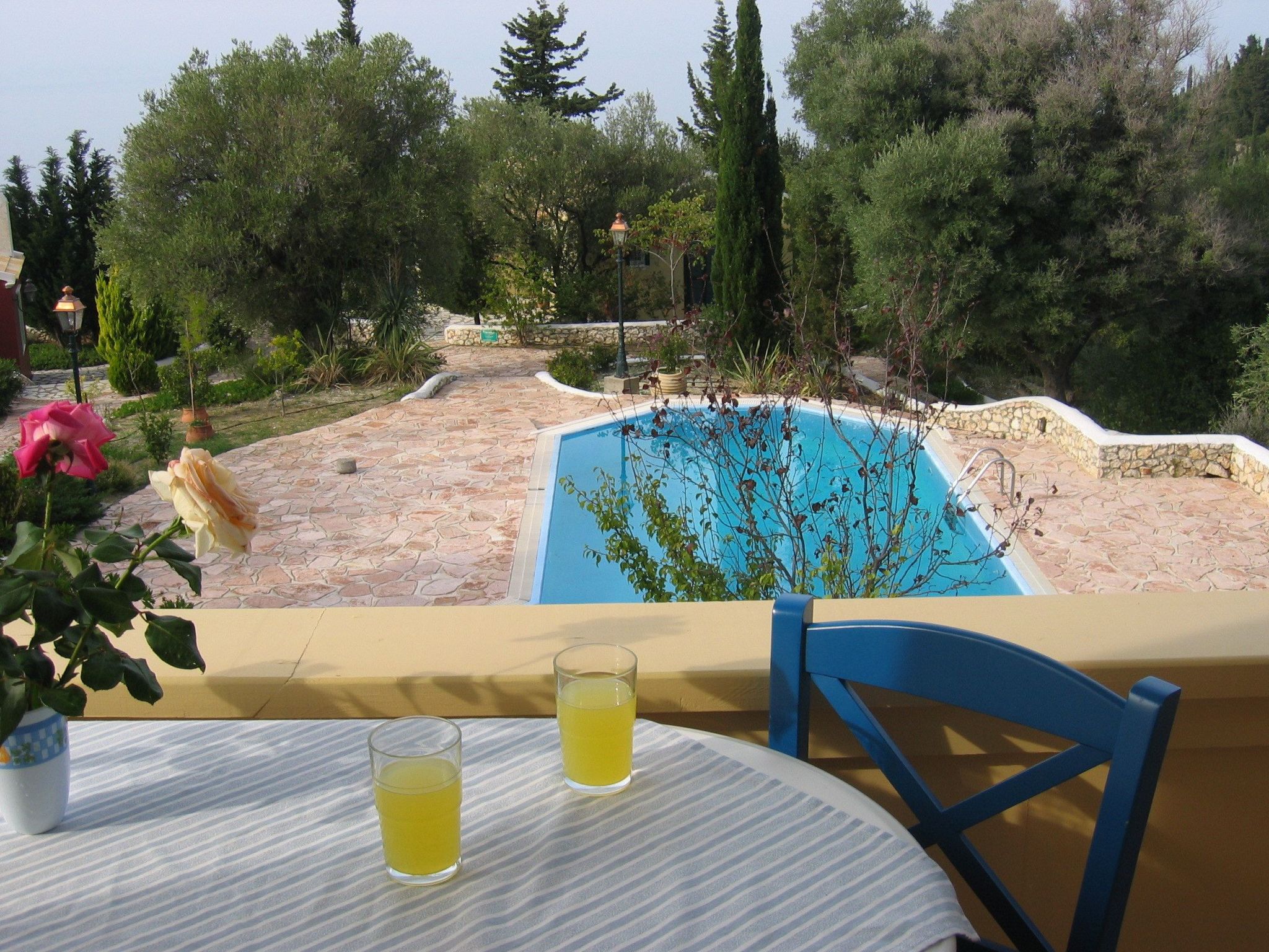 Wohnung mit gemeinsamem großen Pool und Kinderbecken