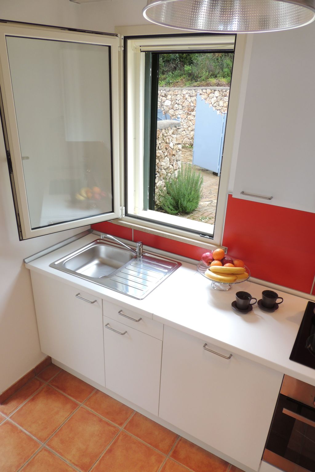 Villa mit Pool und majestätischem Meerblick-Binnen