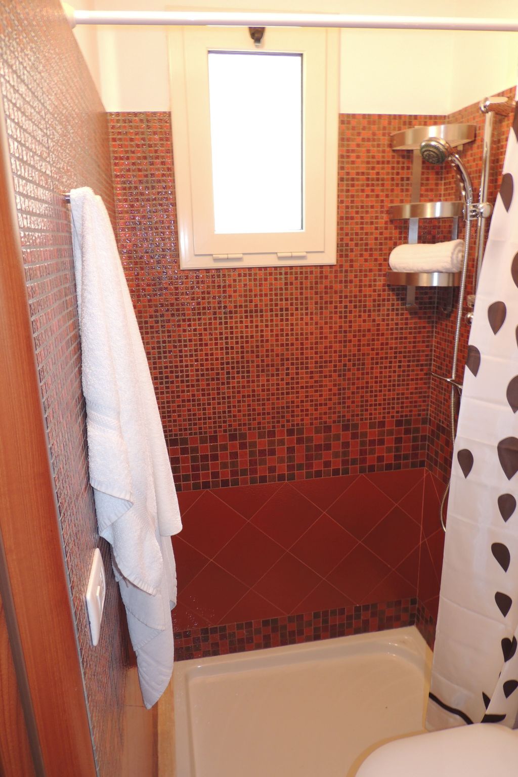 Villa mit Pool und majestätischem Meerblick-Binnen