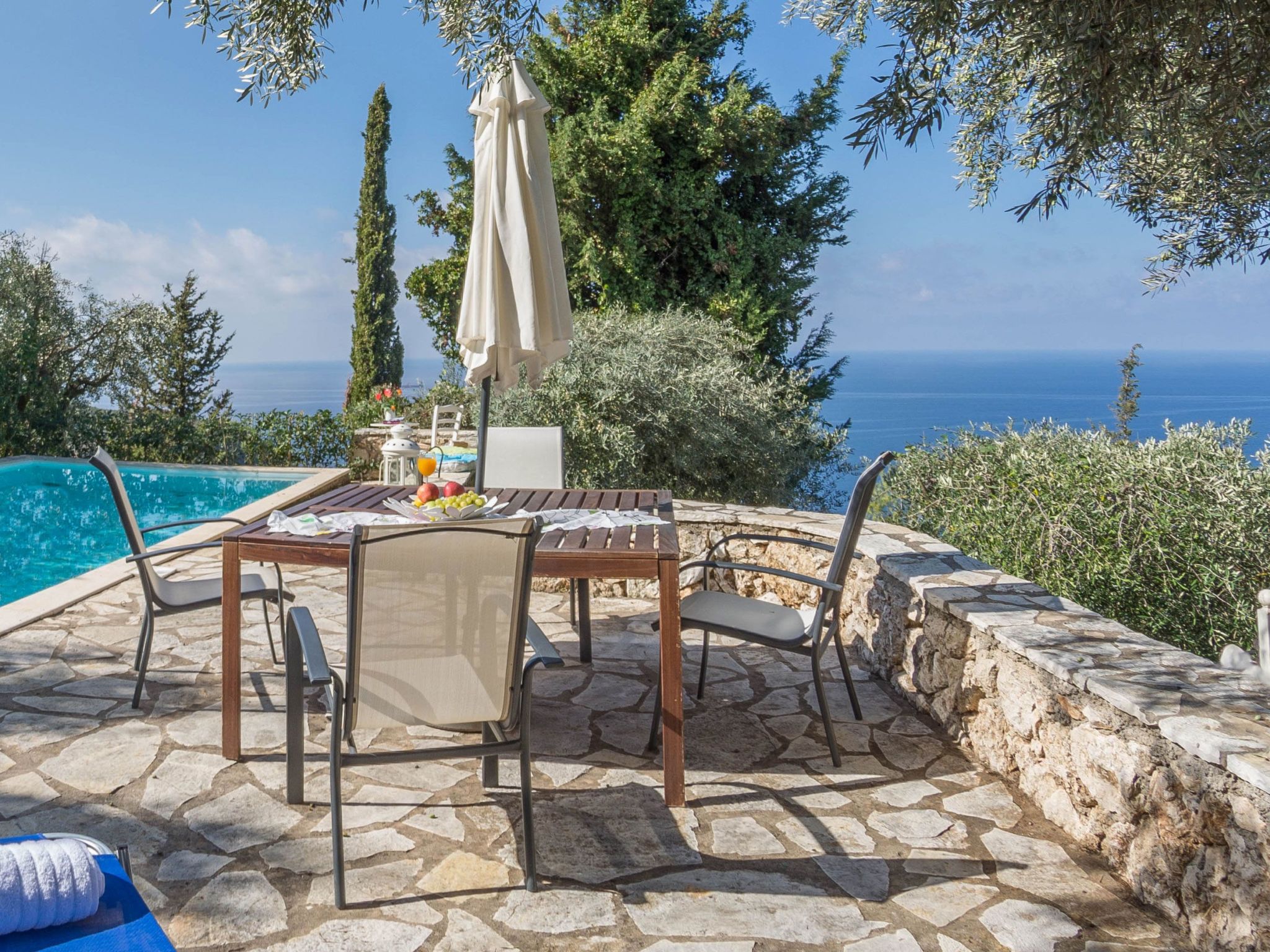 Villa Isola Bella mit atemberaubender Aussicht-Binnen