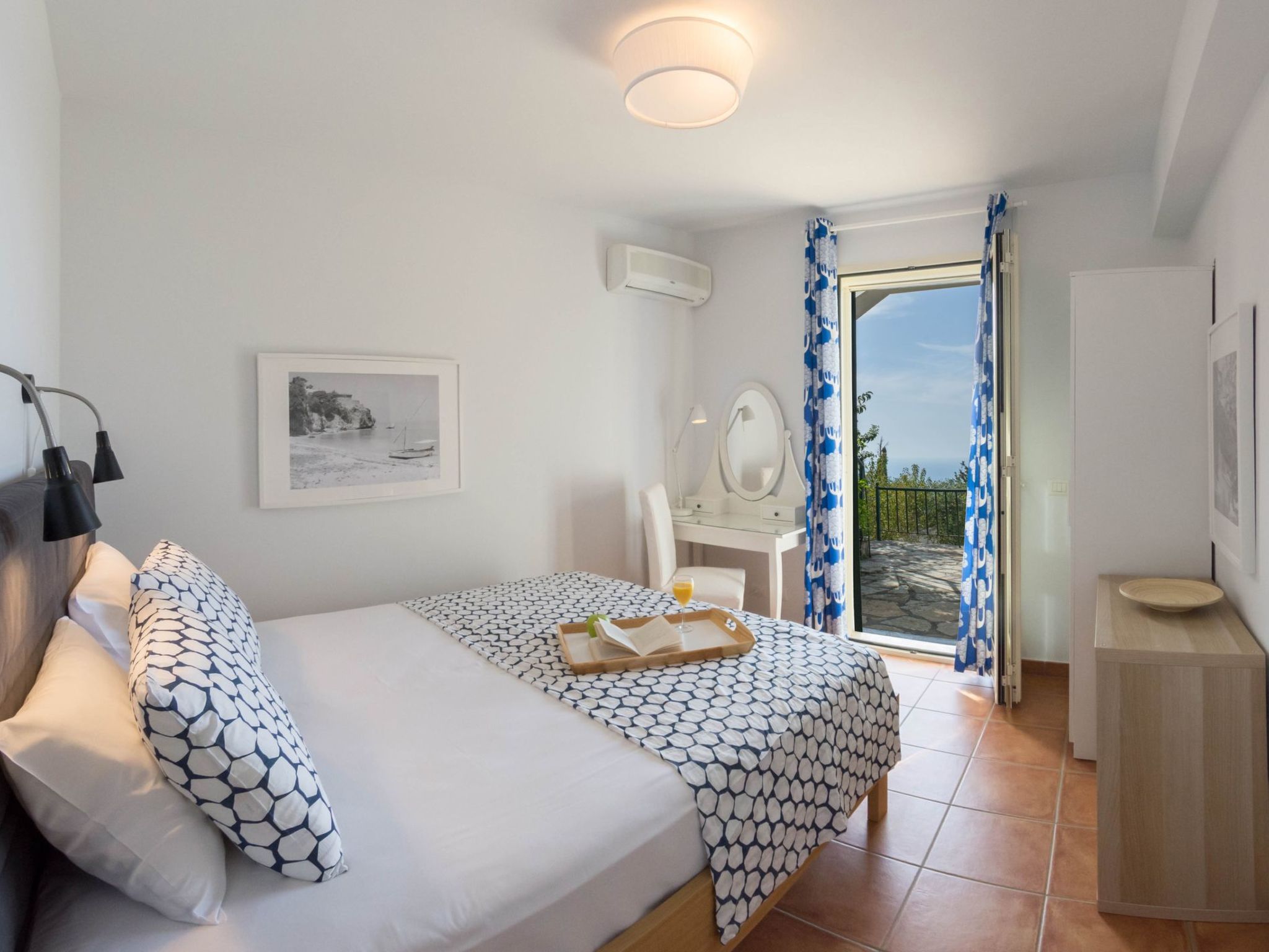 Villa Isola Bella mit atemberaubender Aussicht-Binnen