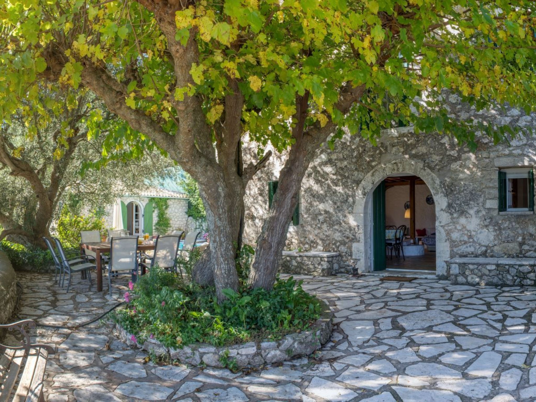 Das alte Haus und Gästehaus-Image-tags.info