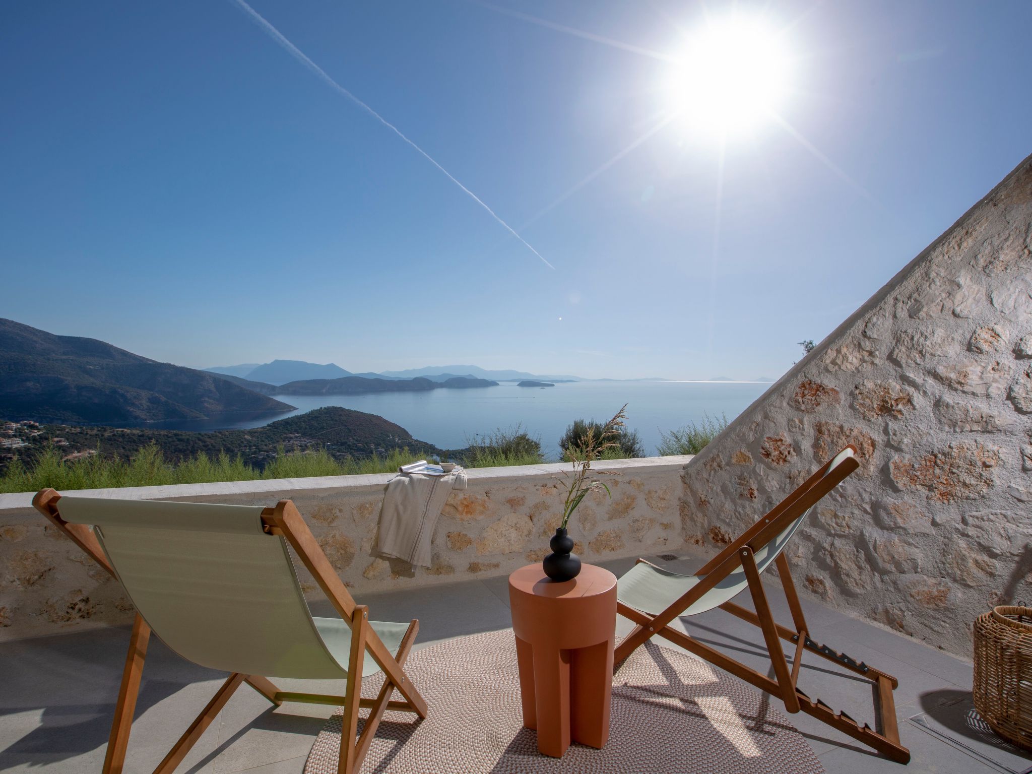 Ferienvilla "Yoni Villa" mit Infinity Pool