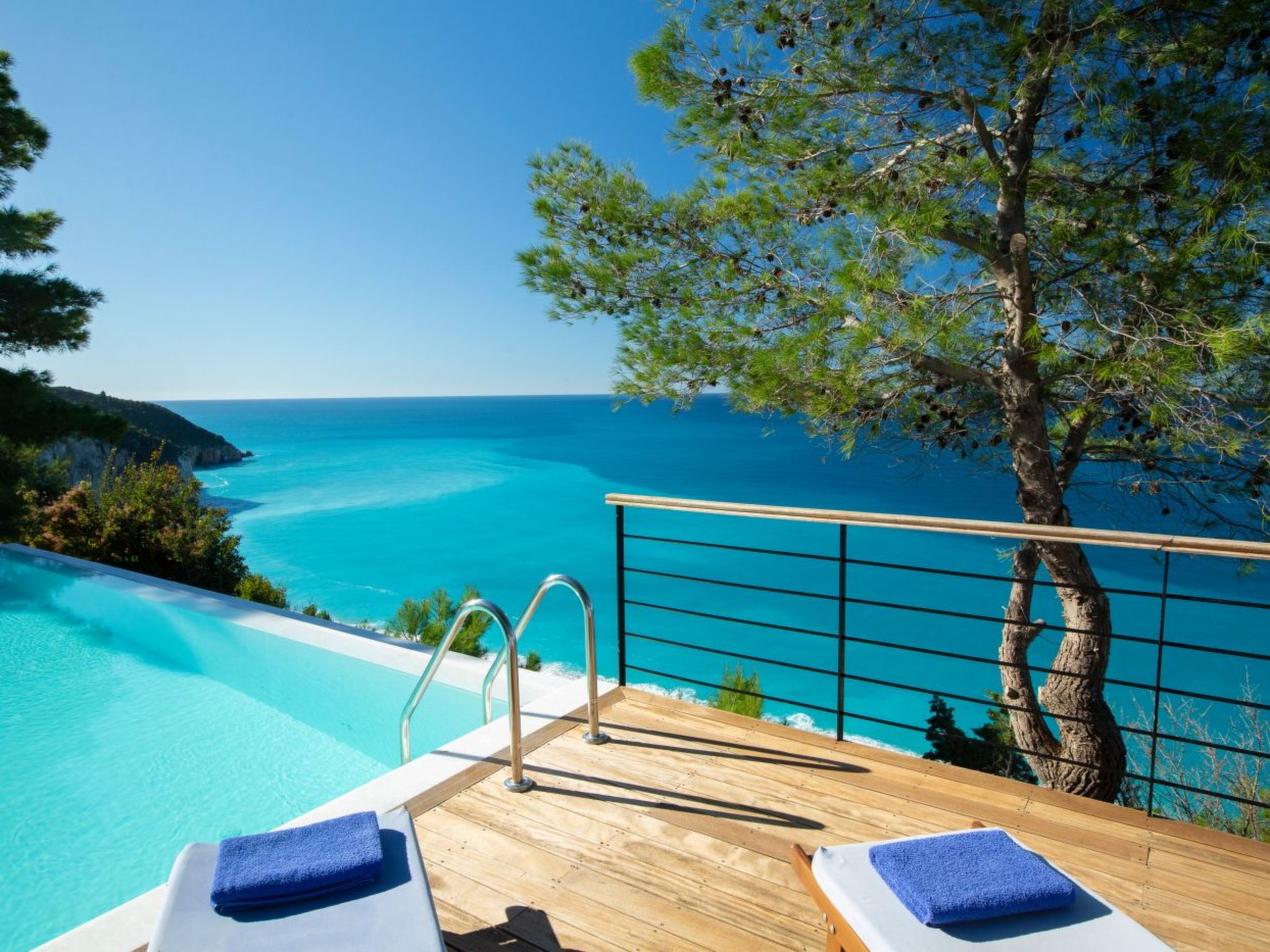 Milos Bay Villas- Brandneue moderne Villa mit spektakulärem Blick auf den Stran-Binnen