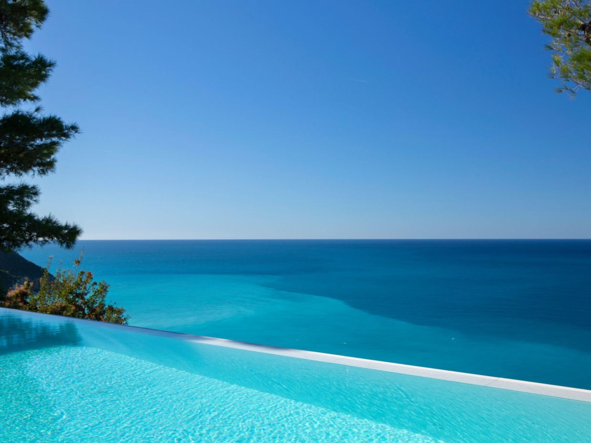 Milos Bay Villas- Brandneue moderne Villa mit spektakulärem Blick auf den Stran