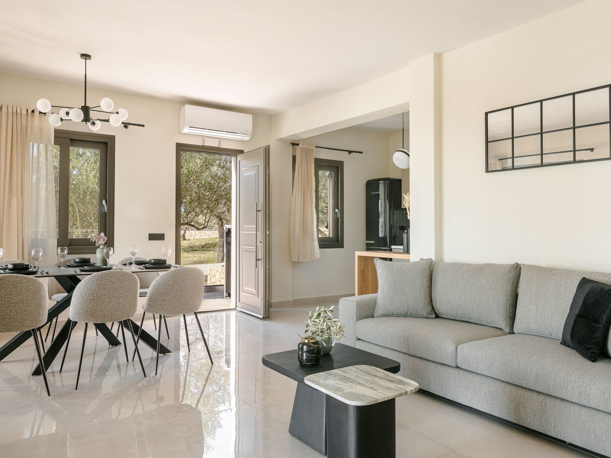 Villa Palast von Agathera-Dedans