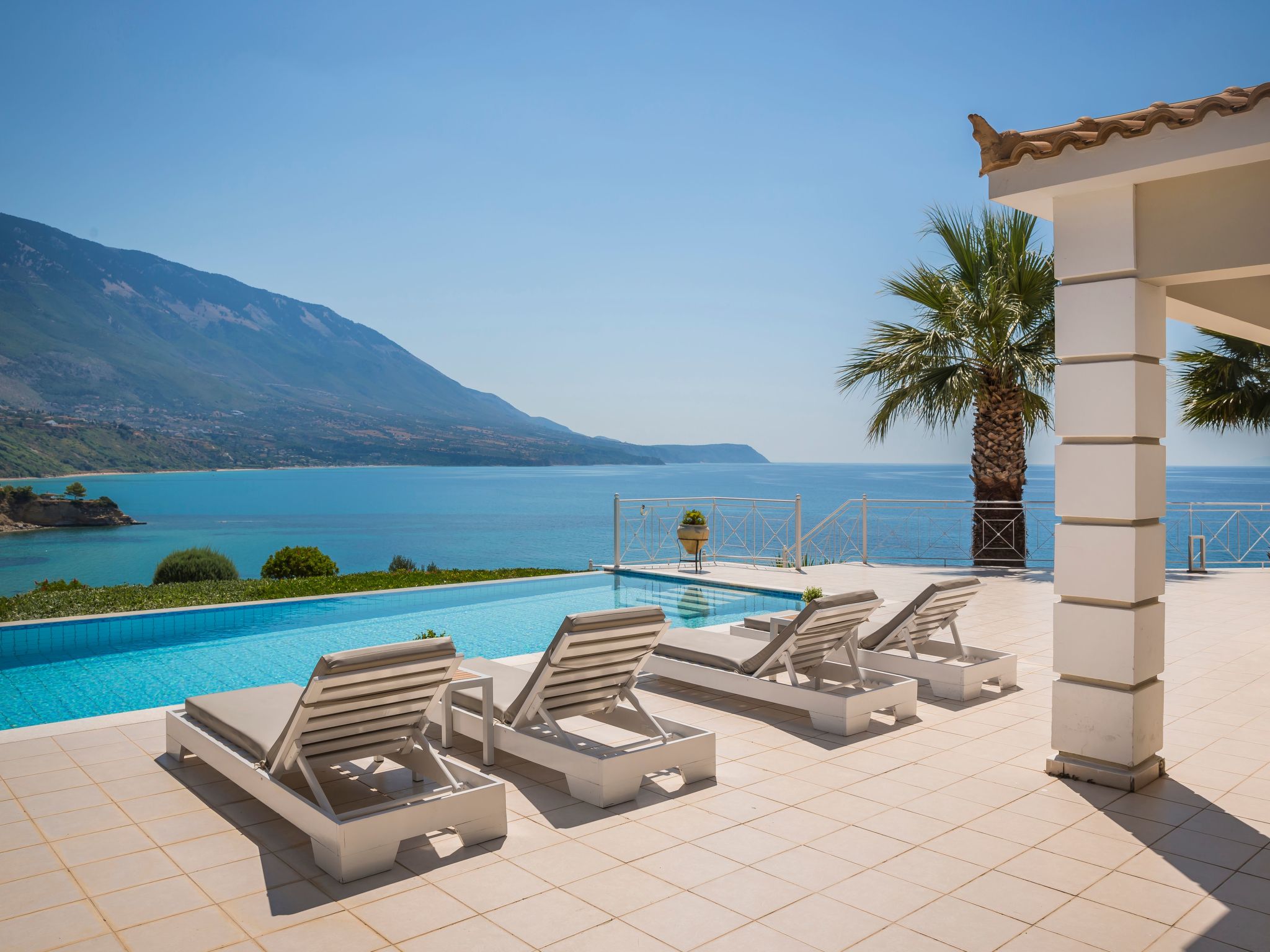 Luxusvilla Thalassa, direkt am Meer-Dehors