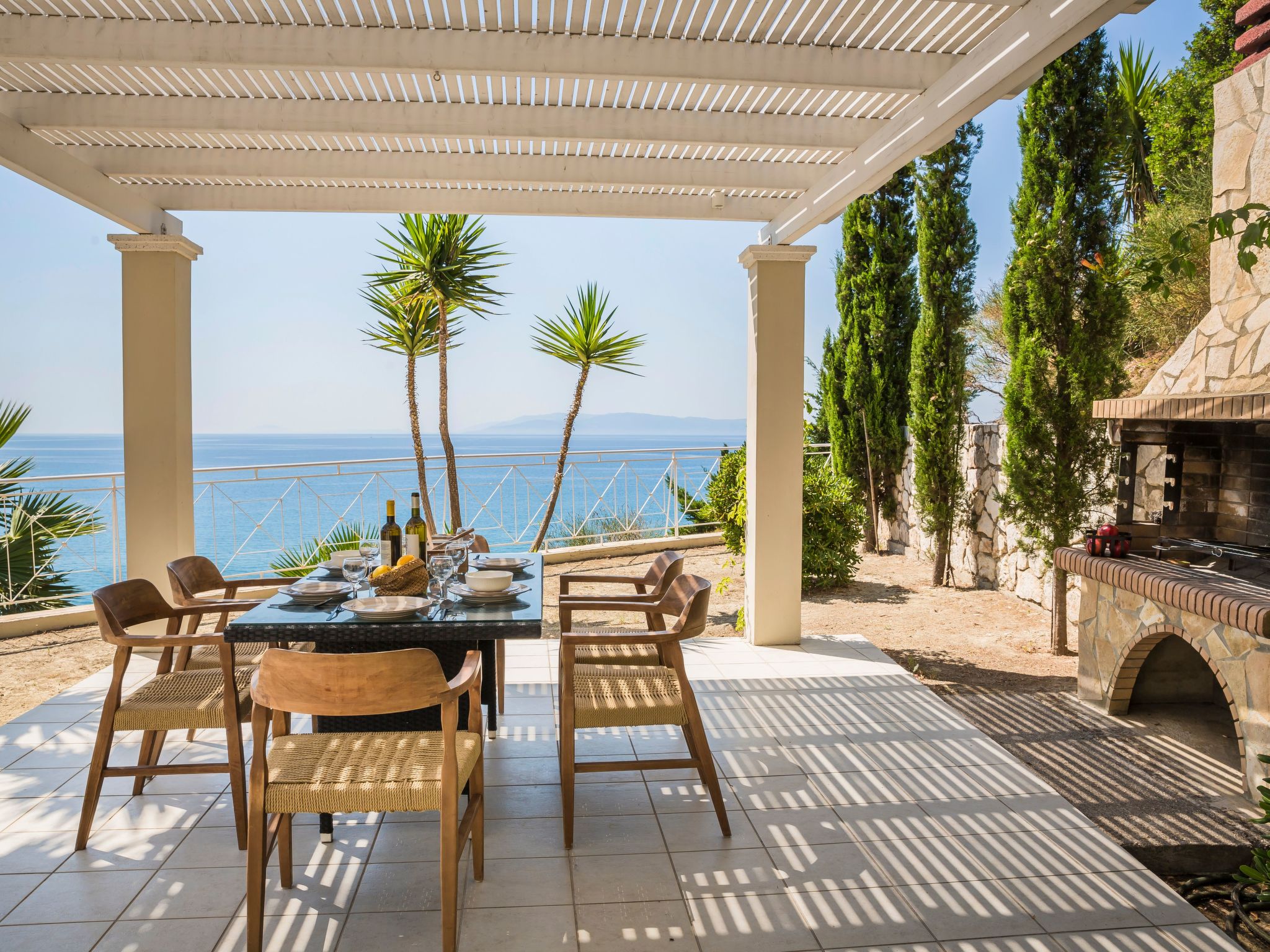 Luxusvilla Thalassa, direkt am Meer-Dehors