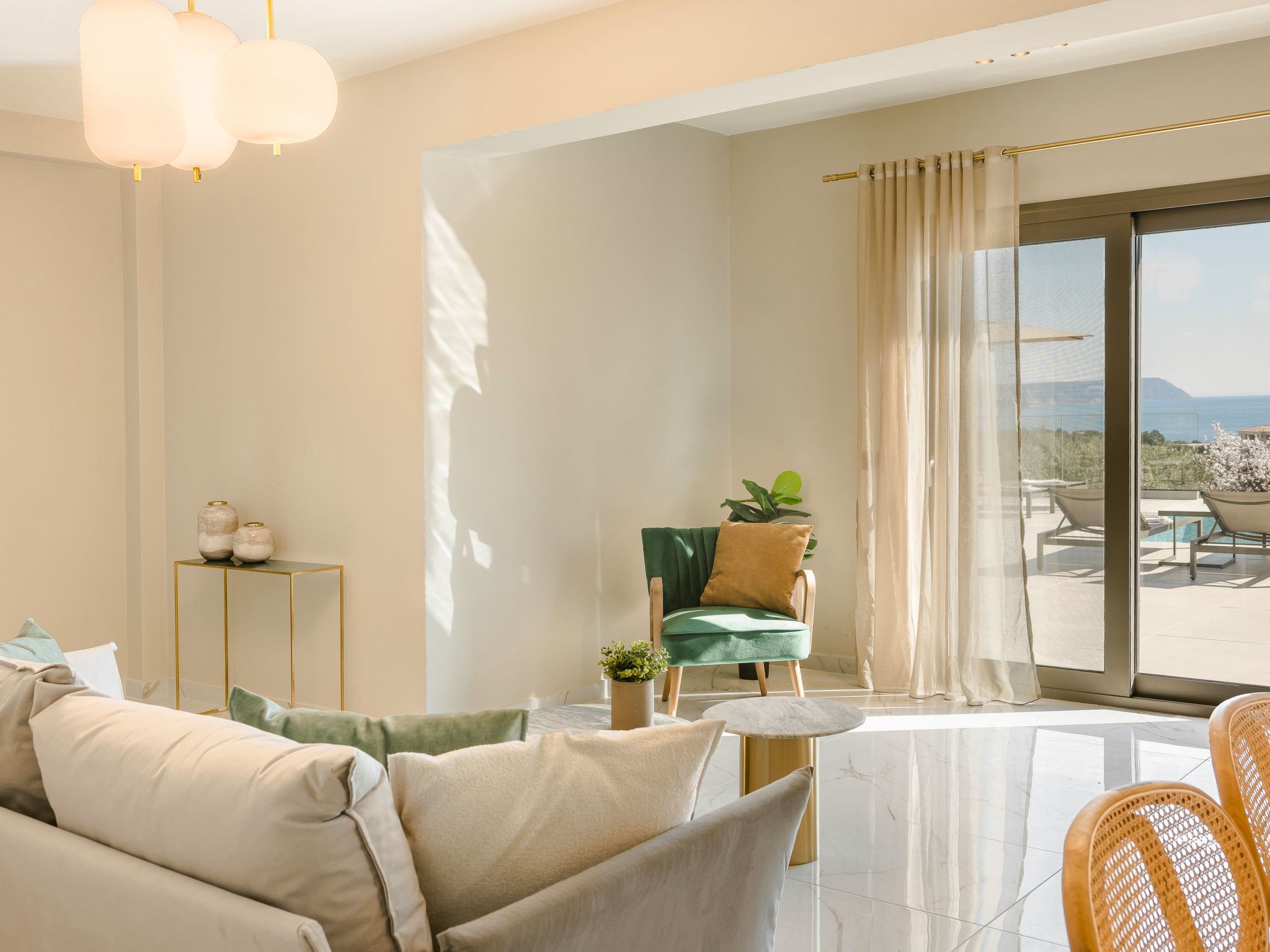 Villa Oro von Agathera-Image-tags.info