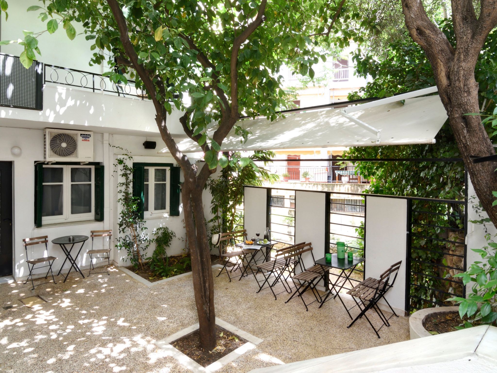 Wohnung "Bougainvillea" mit Balkon-Dehors