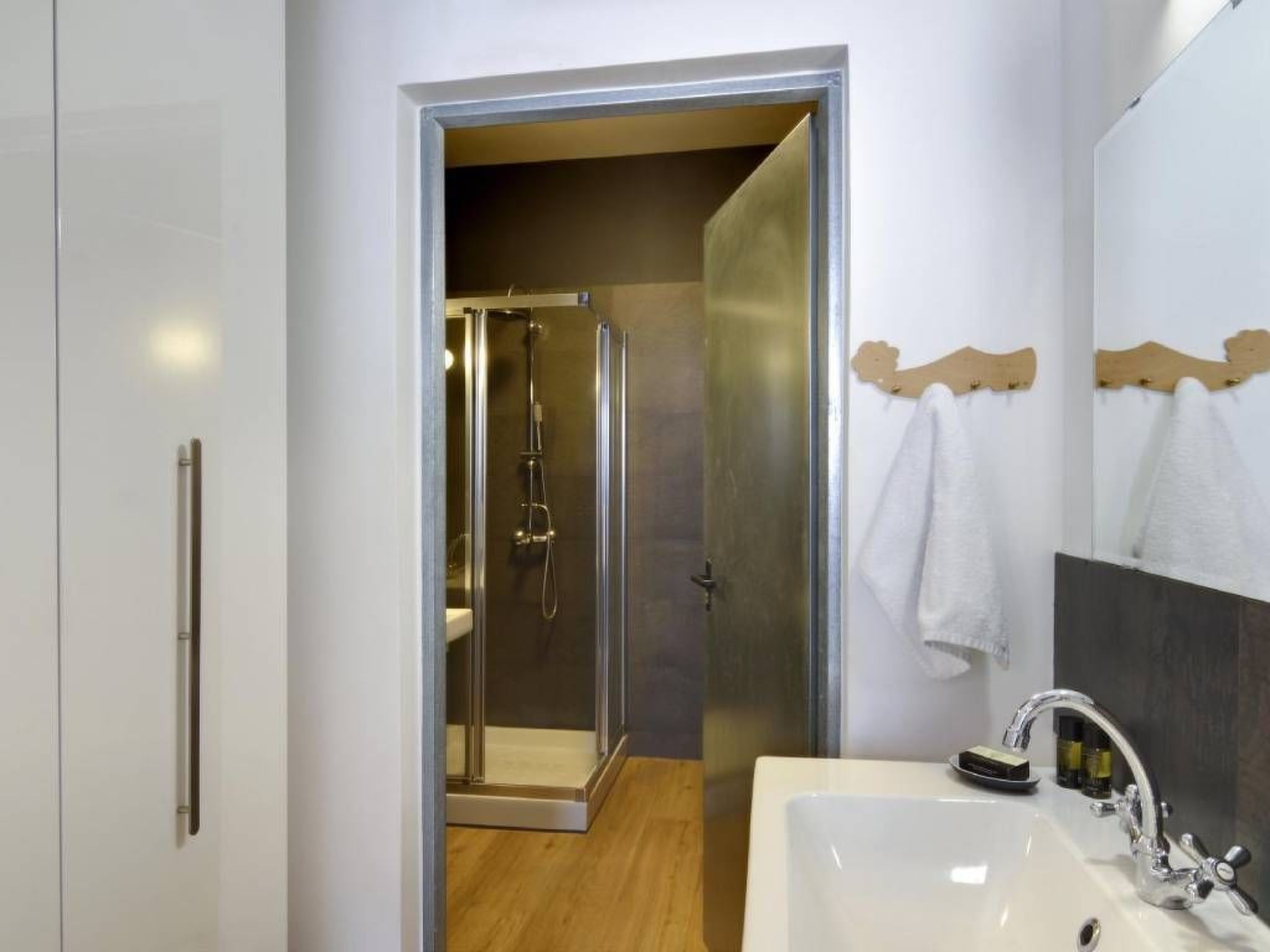 Studio "Purple Heart" mit Terrasse