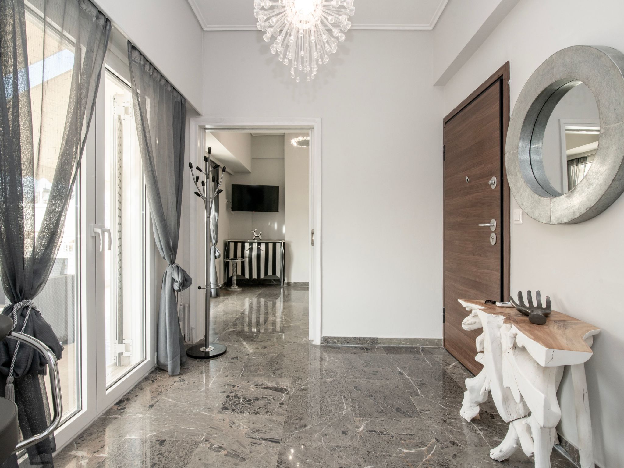 Athen von unserem Haus aus, wenige Schritte von der Akropolis entfernt-Binnen