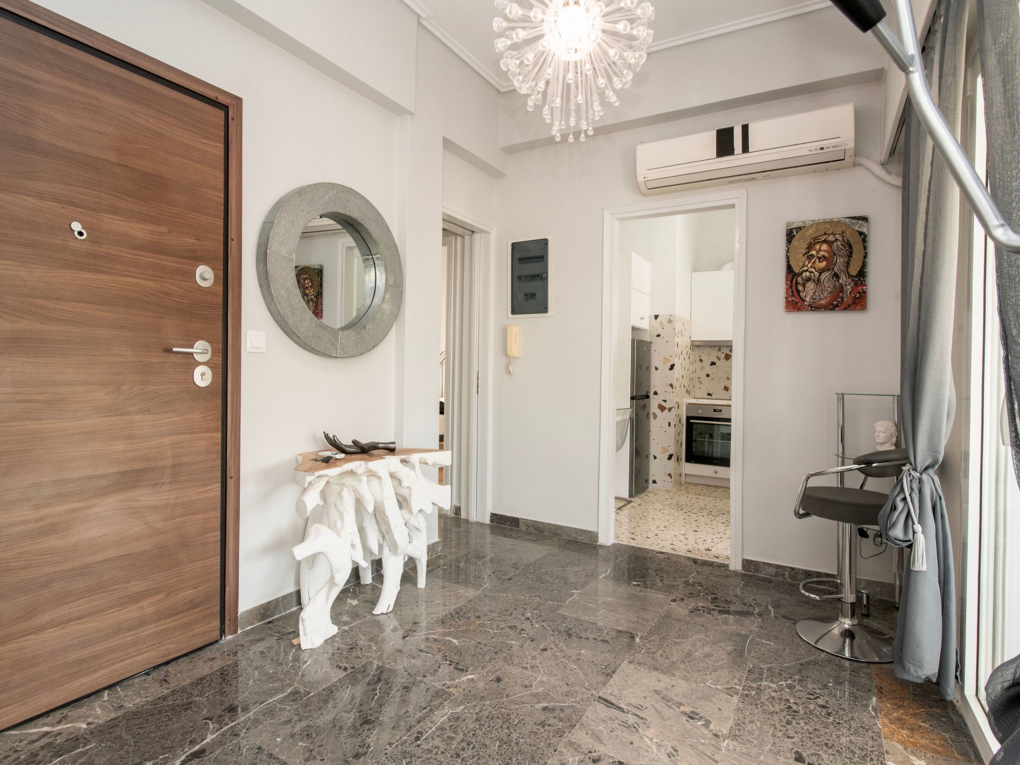 Athen von unserem Haus aus, wenige Schritte von der Akropolis entfernt-Binnen