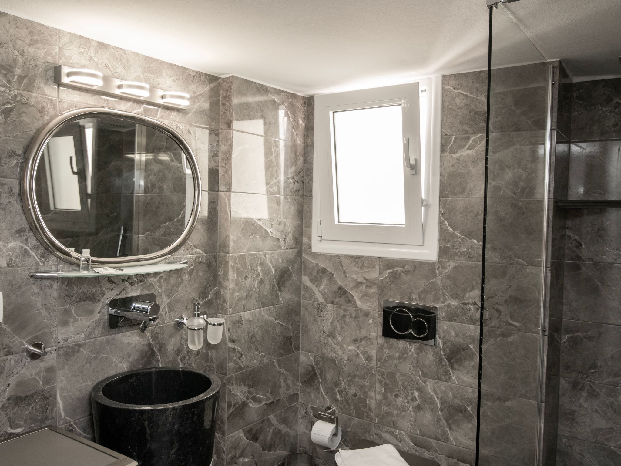 Athen von unserem Haus aus, wenige Schritte von der Akropolis entfernt-Binnen