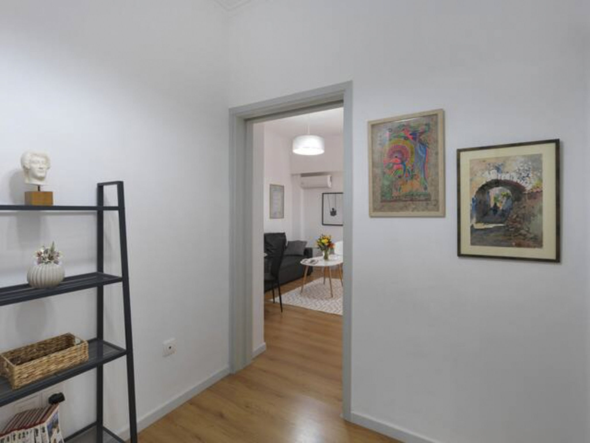 Exarchia gemütliche Wohnung — Living Room (4 of 27)