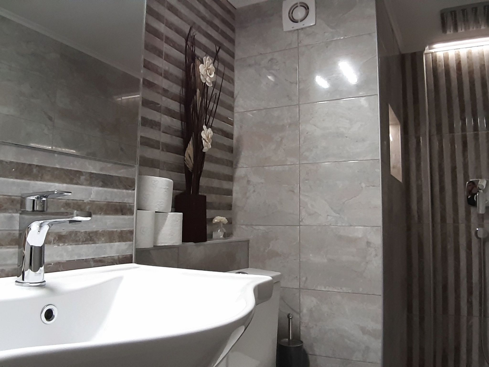 Athens SmArt 3-Room Apartment-Dedans