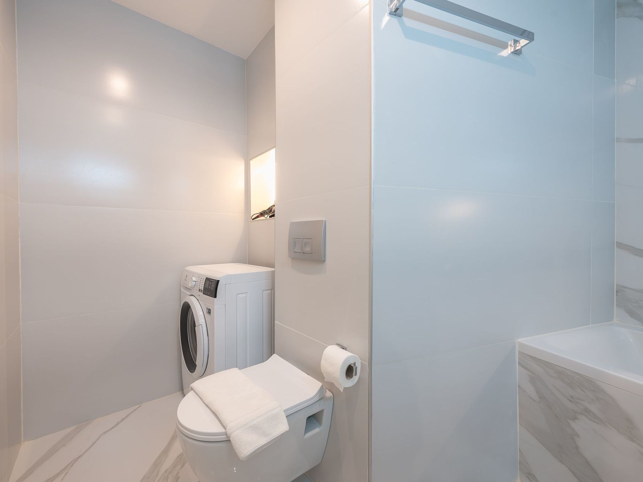 Stilvolle 2 Schlafzimmer, nur wenige Schritte von Fokionos Negri-Binnen