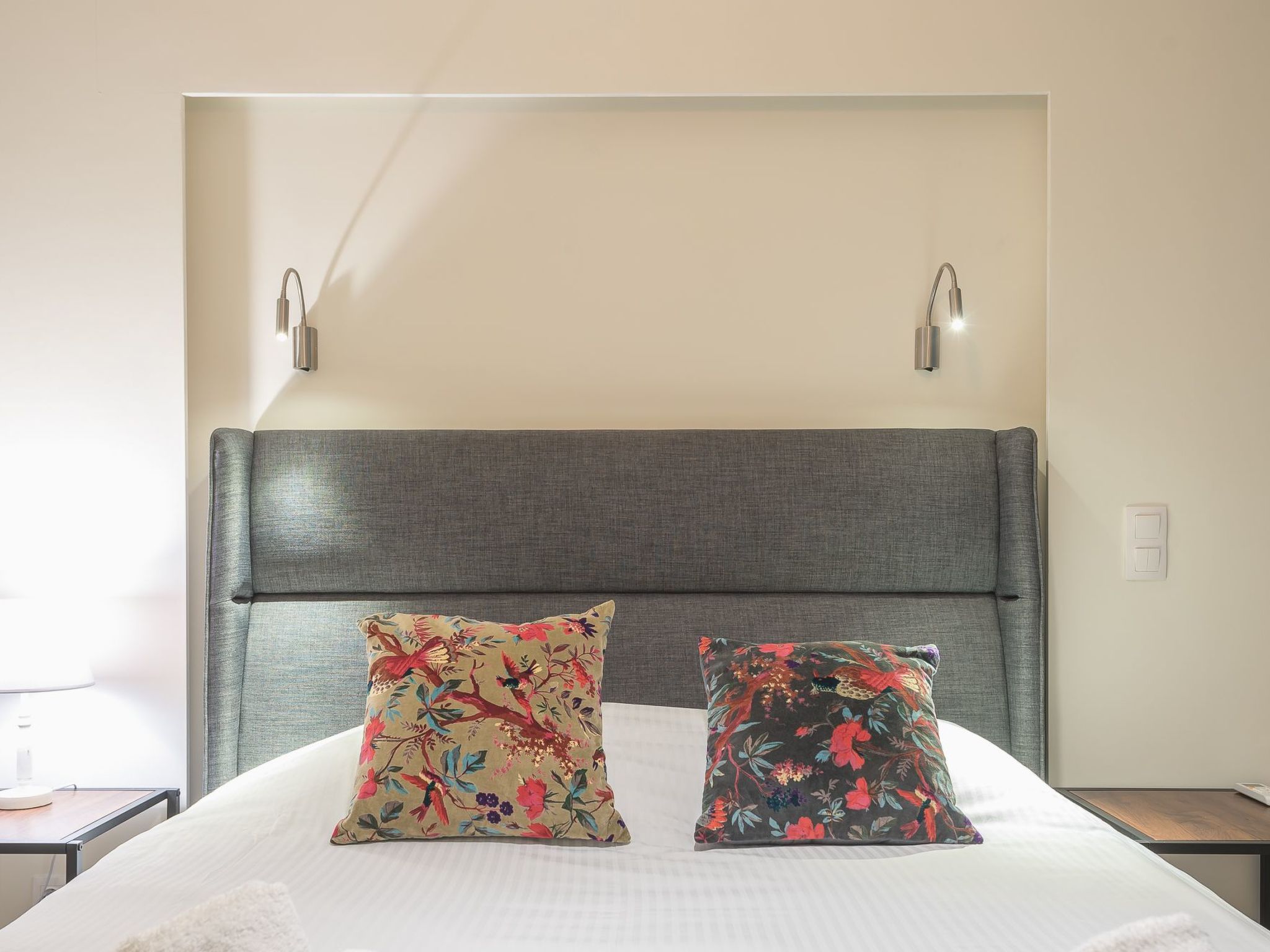 Stilvolle 2 Schlafzimmer, nur wenige Schritte von Fokionos Negri-Binnen