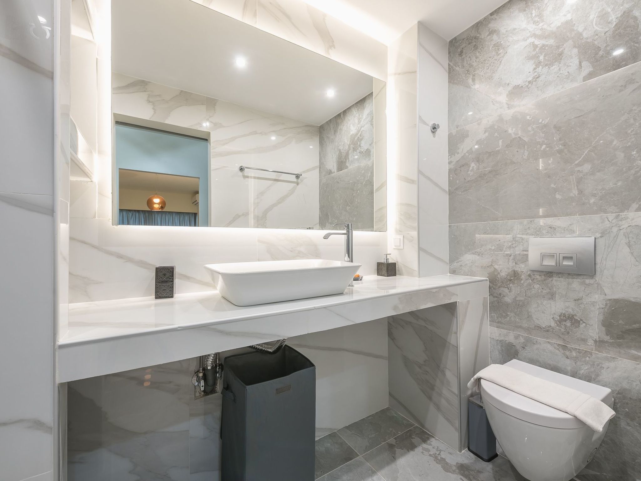 Stilvolle 2 Schlafzimmer, nur wenige Schritte von Fokionos Negri-Binnen