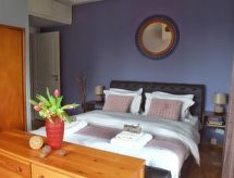 Ruim 4-kamerappartement met terras op 500m van Athene centrum - thumbnail 2