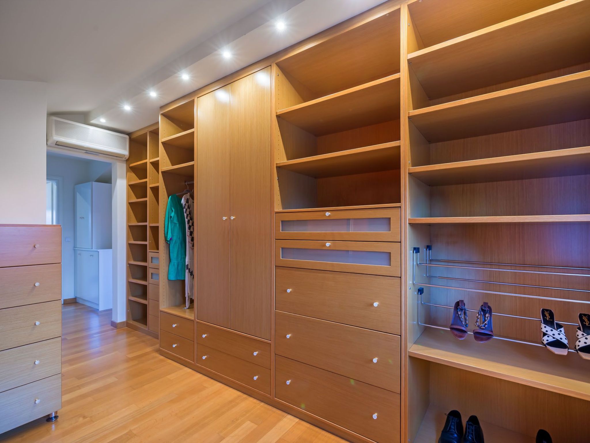 Ferienvilla auf einem privaten und sicheren Grundstück-Binnen