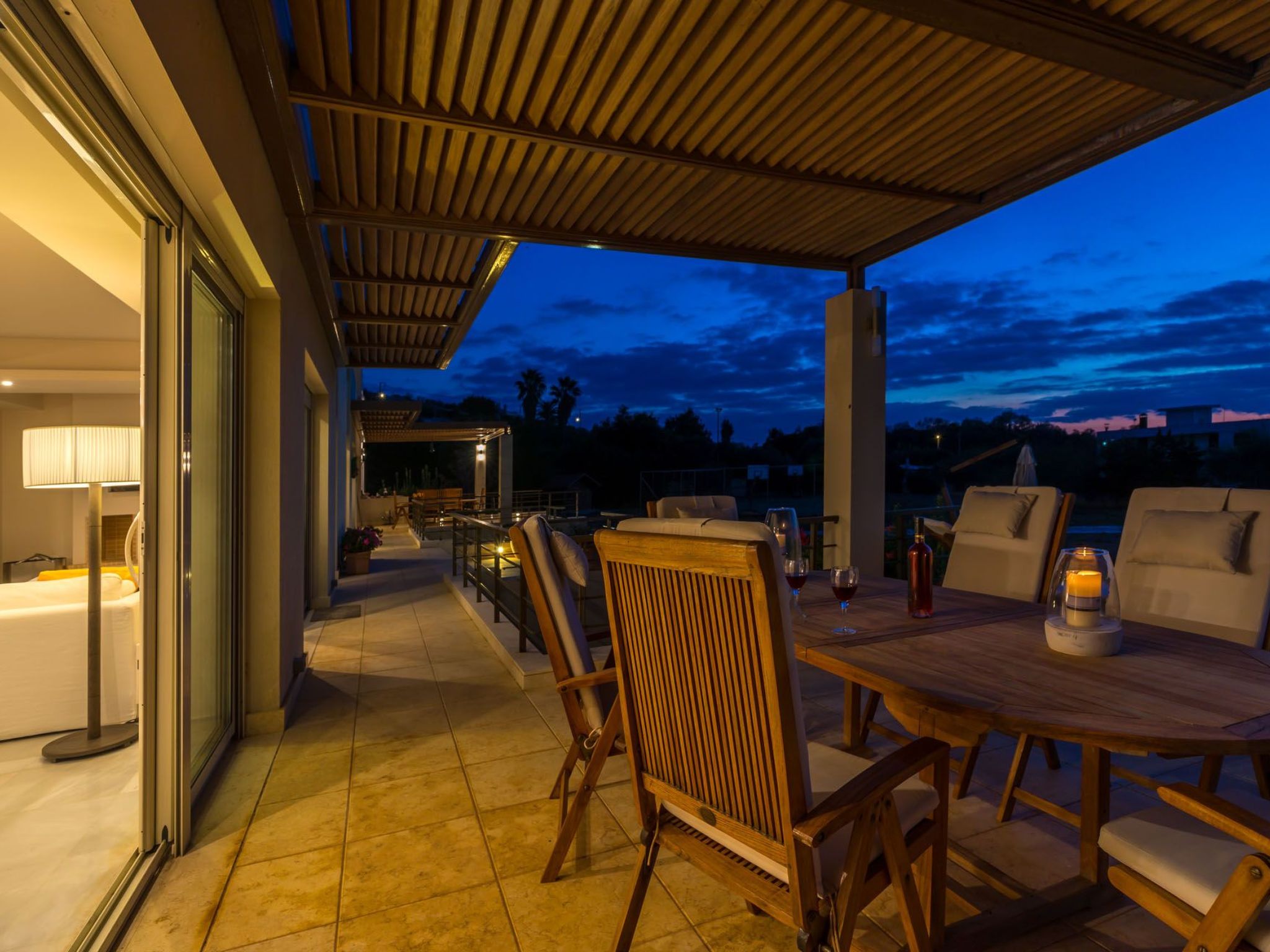 Ferienvilla auf einem privaten und sicheren Grundstück-Binnen