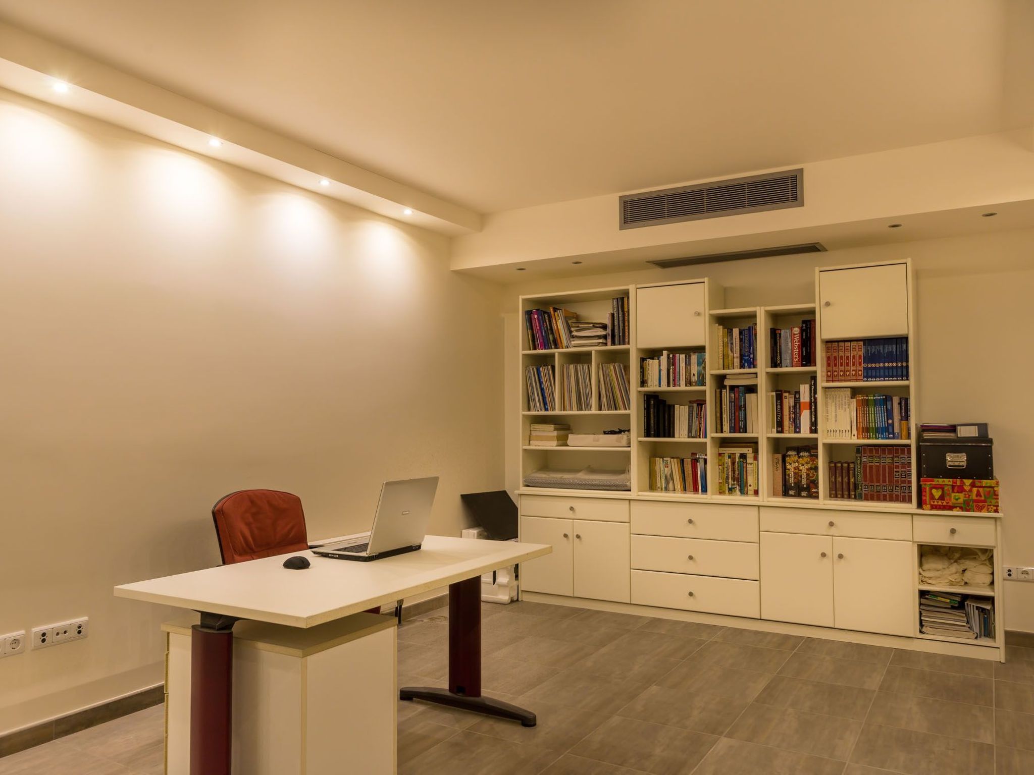 Ferienvilla auf einem privaten und sicheren Grundstück-Binnen