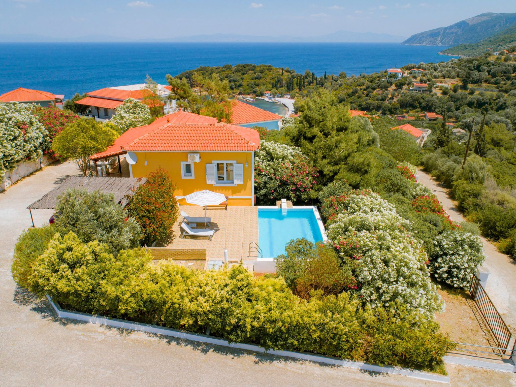 'Yellow Villa'