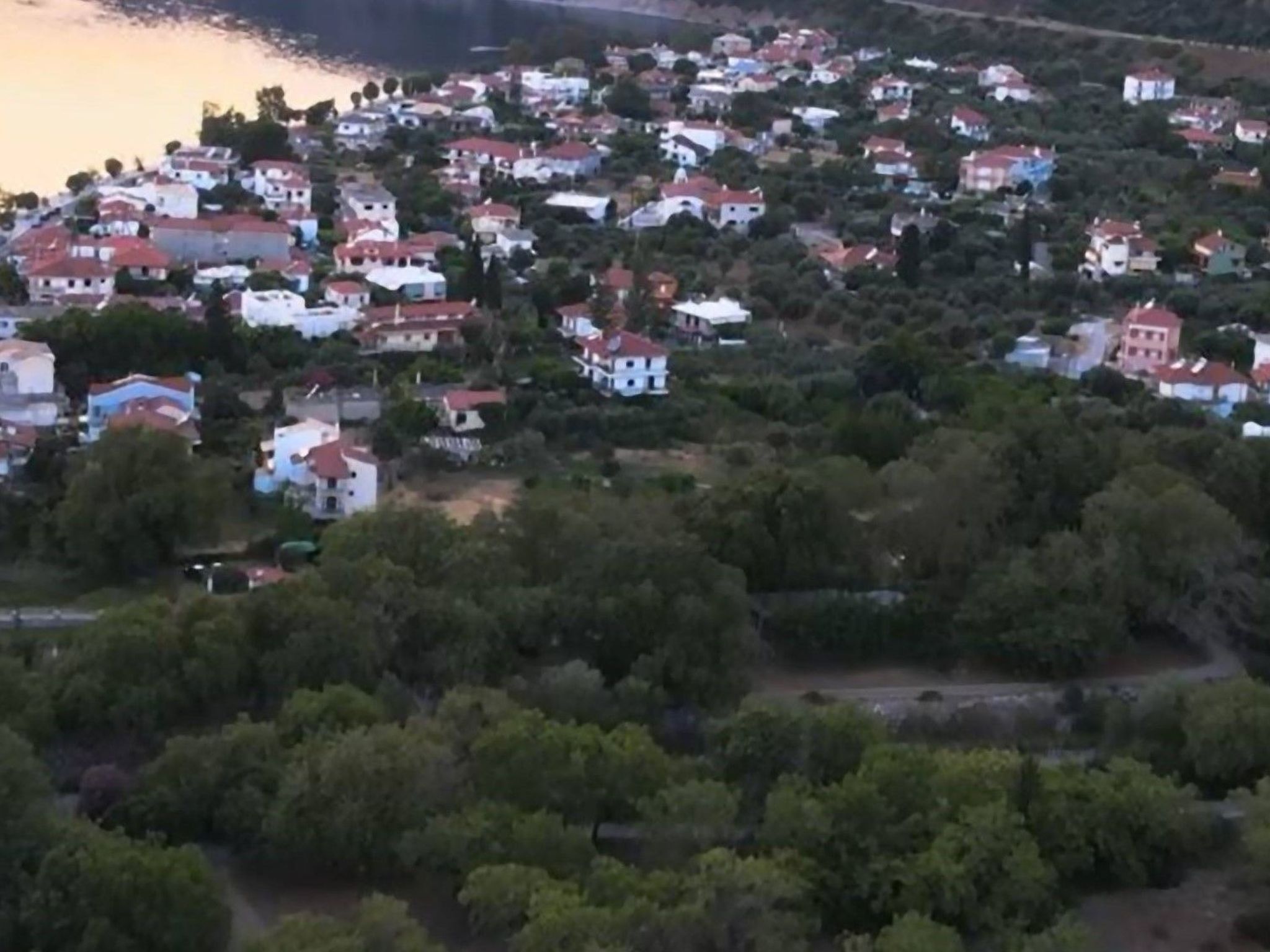 Spiti Louloudia-Buiten
