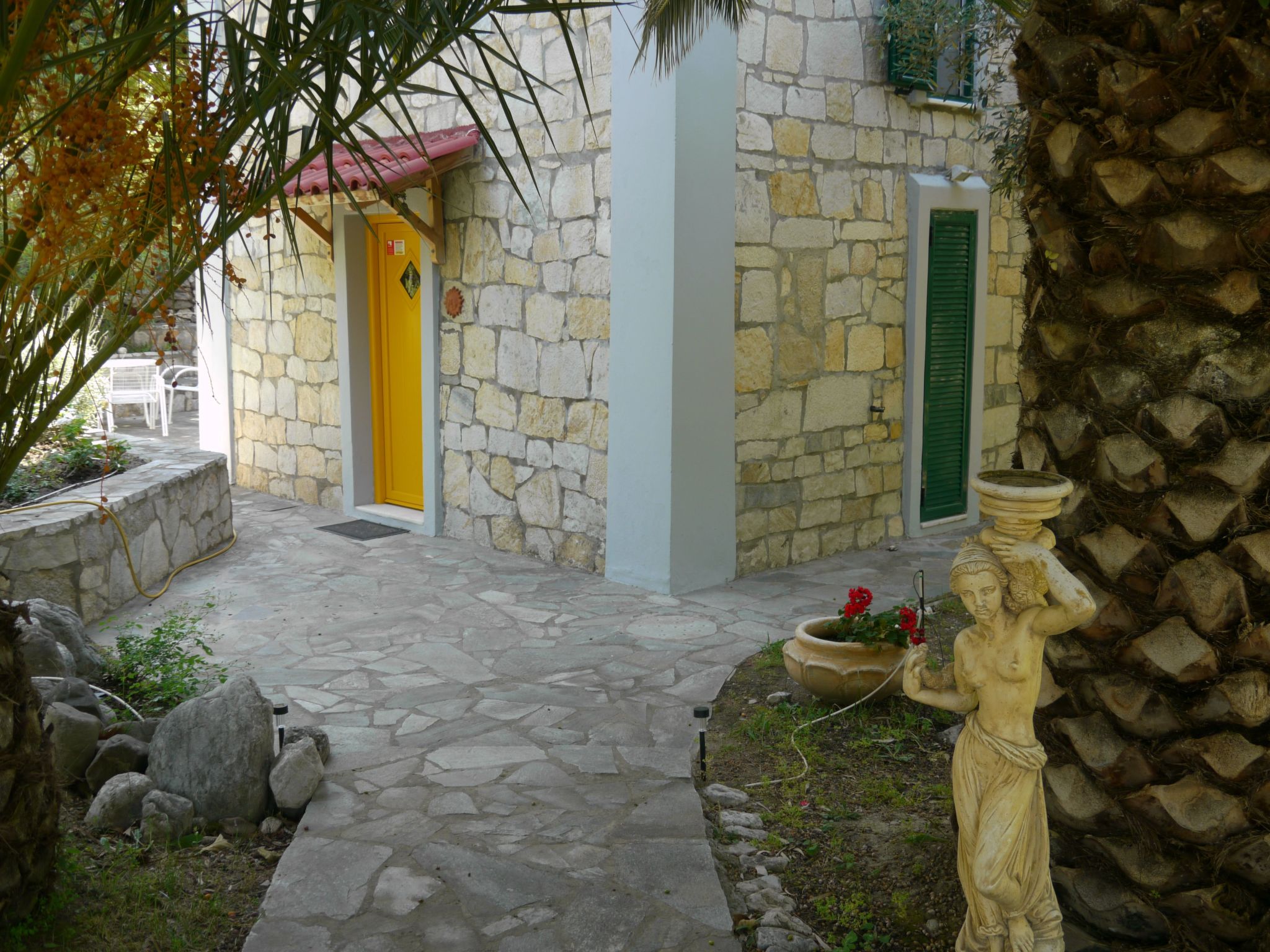 In Paralia Sergoulas mit Kleinem Balkon-Buiten