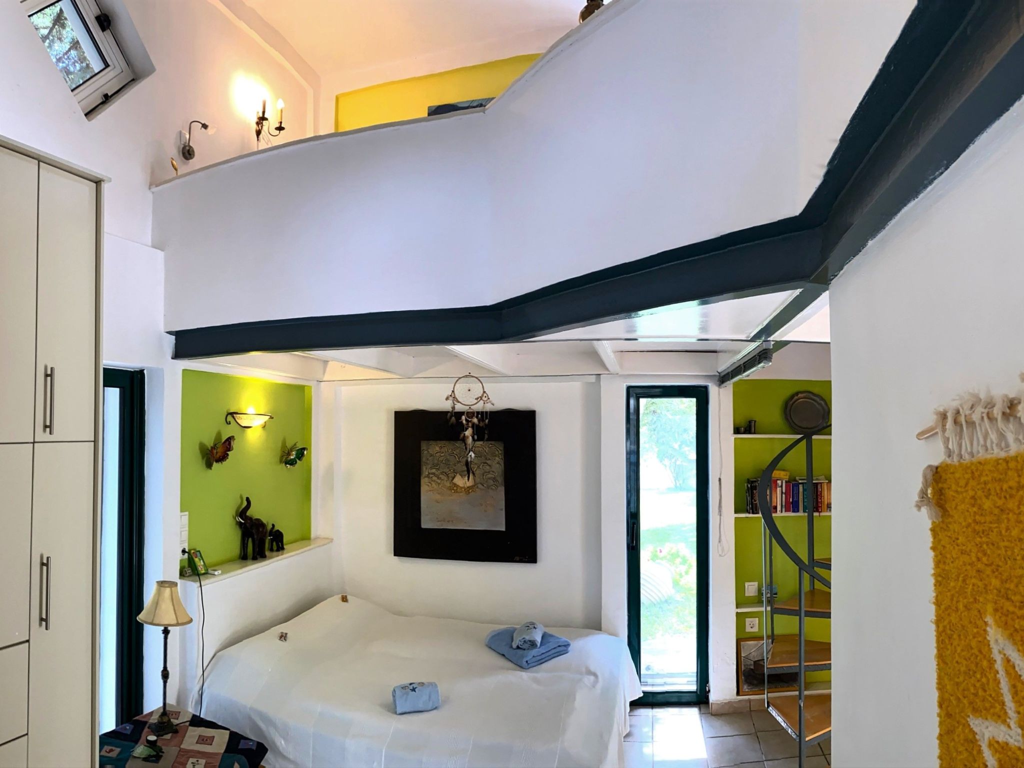 In Paralia Sergoulas mit Kleinem Balkon-Binnen