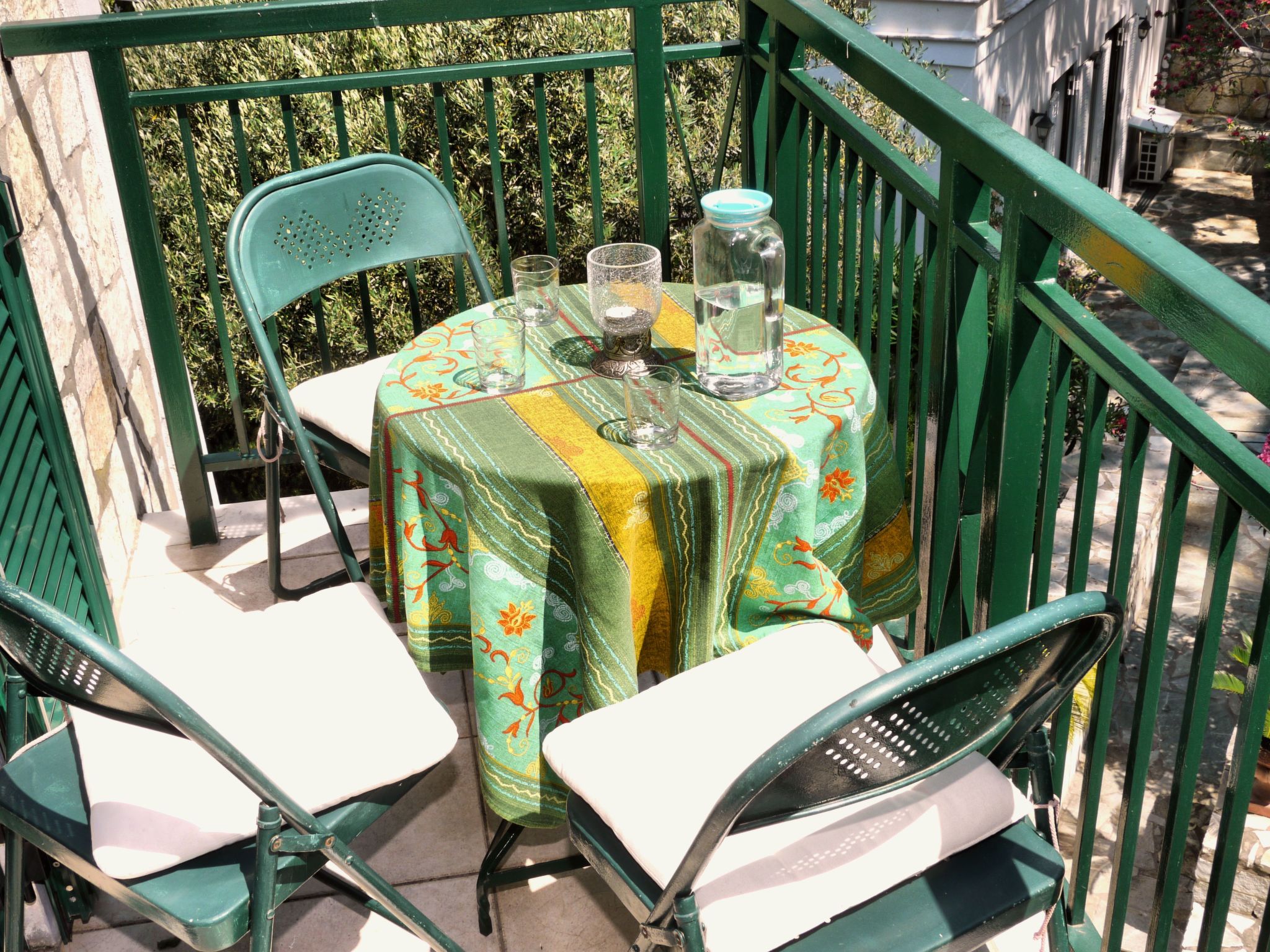 In Paralia Sergoulas mit Kleinem Balkon-Binnen