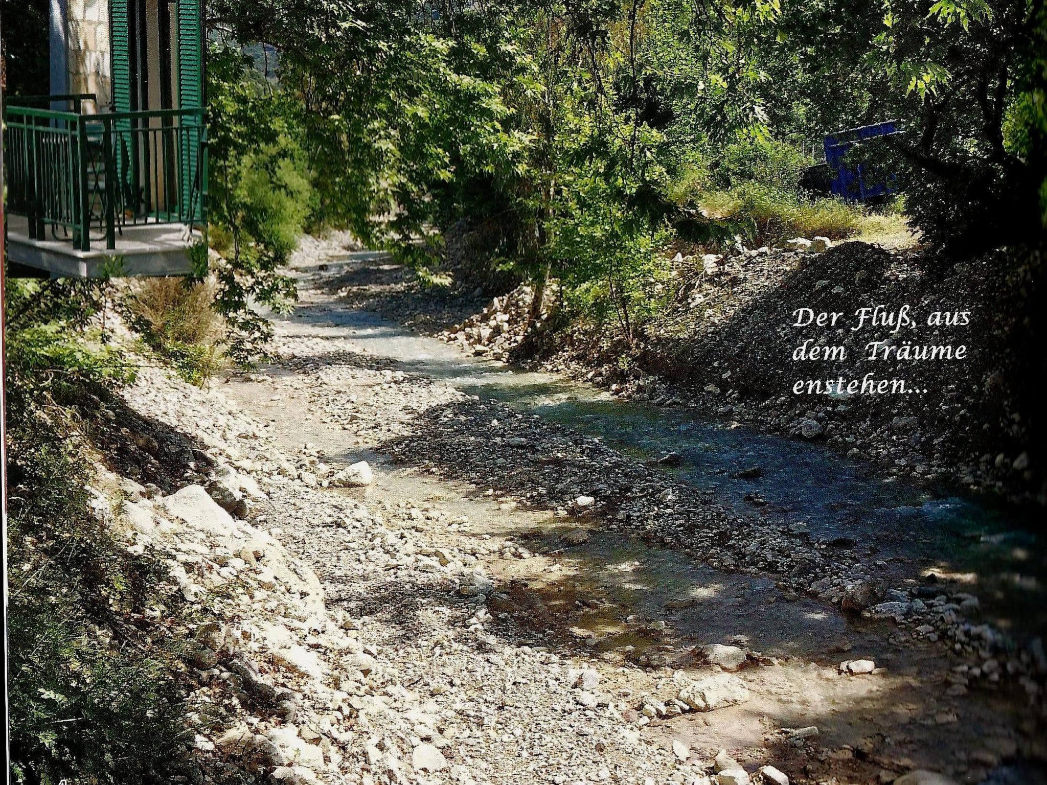 In Paralia Sergoulas mit Kleinem Balkon-Buiten