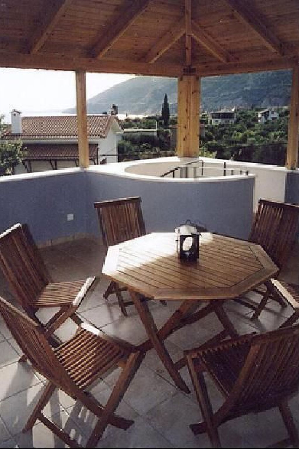 In Paralia Sergoulas mit Kleinem Balkon-Buiten