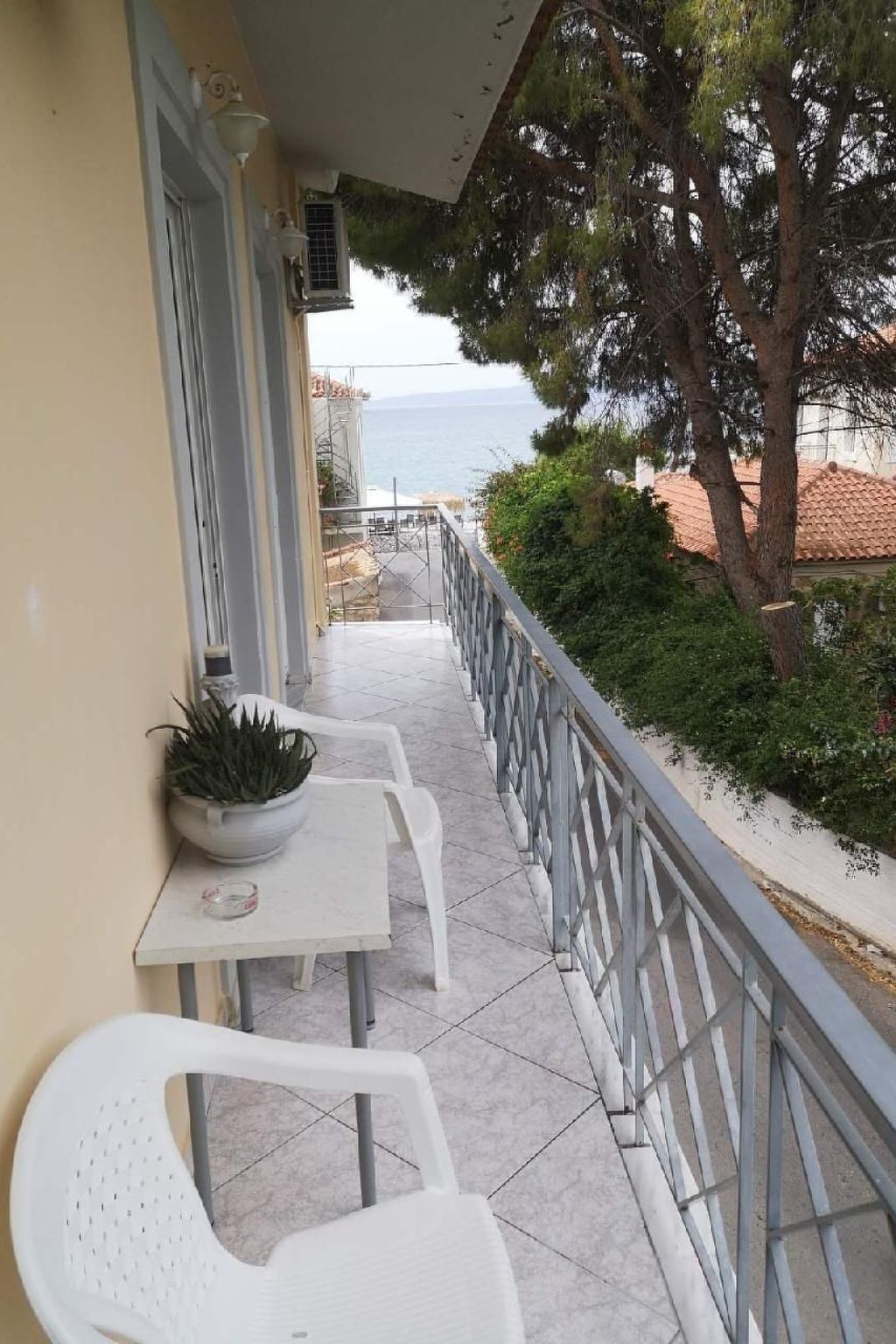 Mit Blick auf das Wasser-Image-tags.info