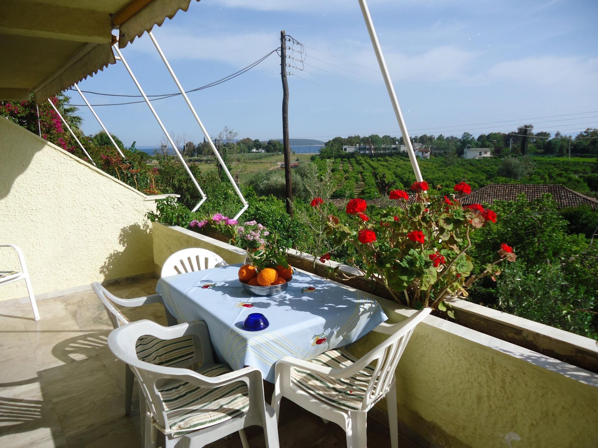 Wohnung mit großem Balkon und herrlichem Meerblick