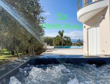 Villa Livadia: Jouw exclusieve Griekse droom met privé-zwembad en zeezicht - thumbnail 3