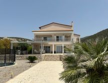 Villa Livadia: Jouw exclusieve Griekse droom met privé-zwembad en zeezicht - thumbnail 1