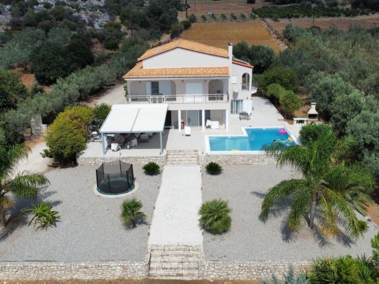 Anwesen "Villa Livadia" mit Infinity-Pool