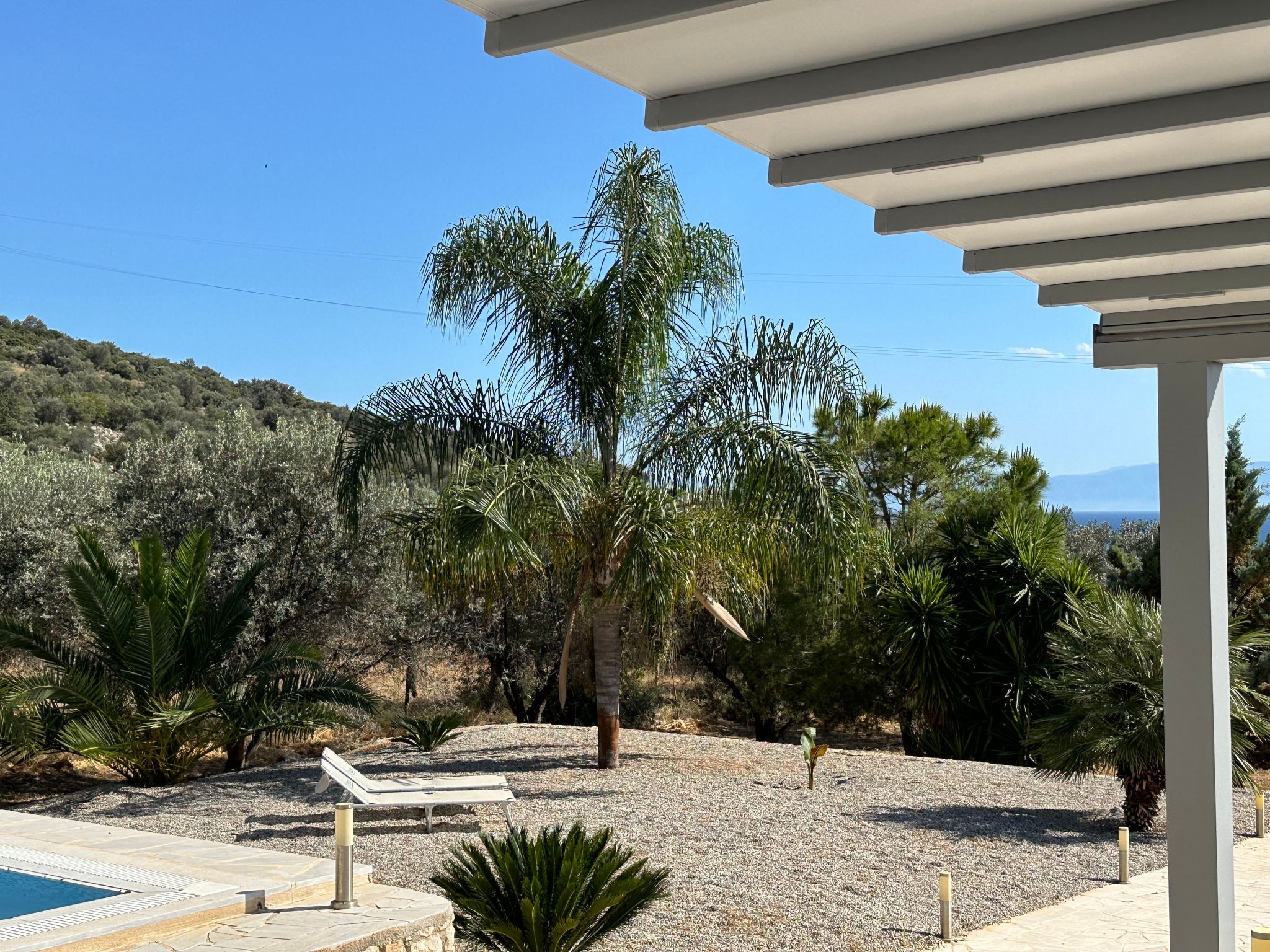 Anwesen "Villa Livadia" mit Infinity-Pool-Image-tags.info