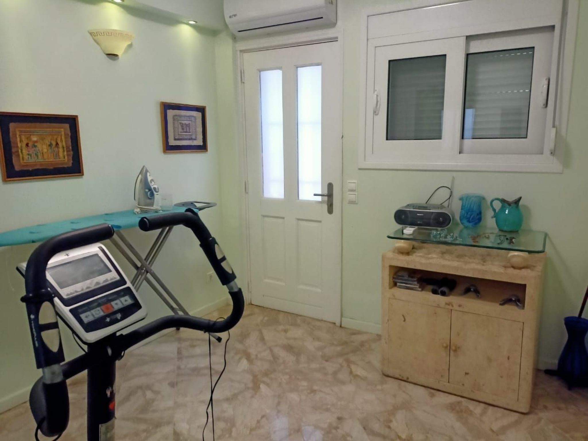 Anwesen "Villa Livadia" mit Infinity-Pool-Image-tags.info