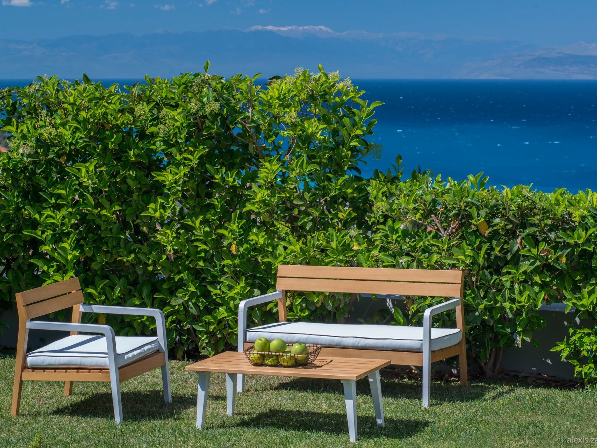 Mit Blick auf das Wasser-Image-tags.info