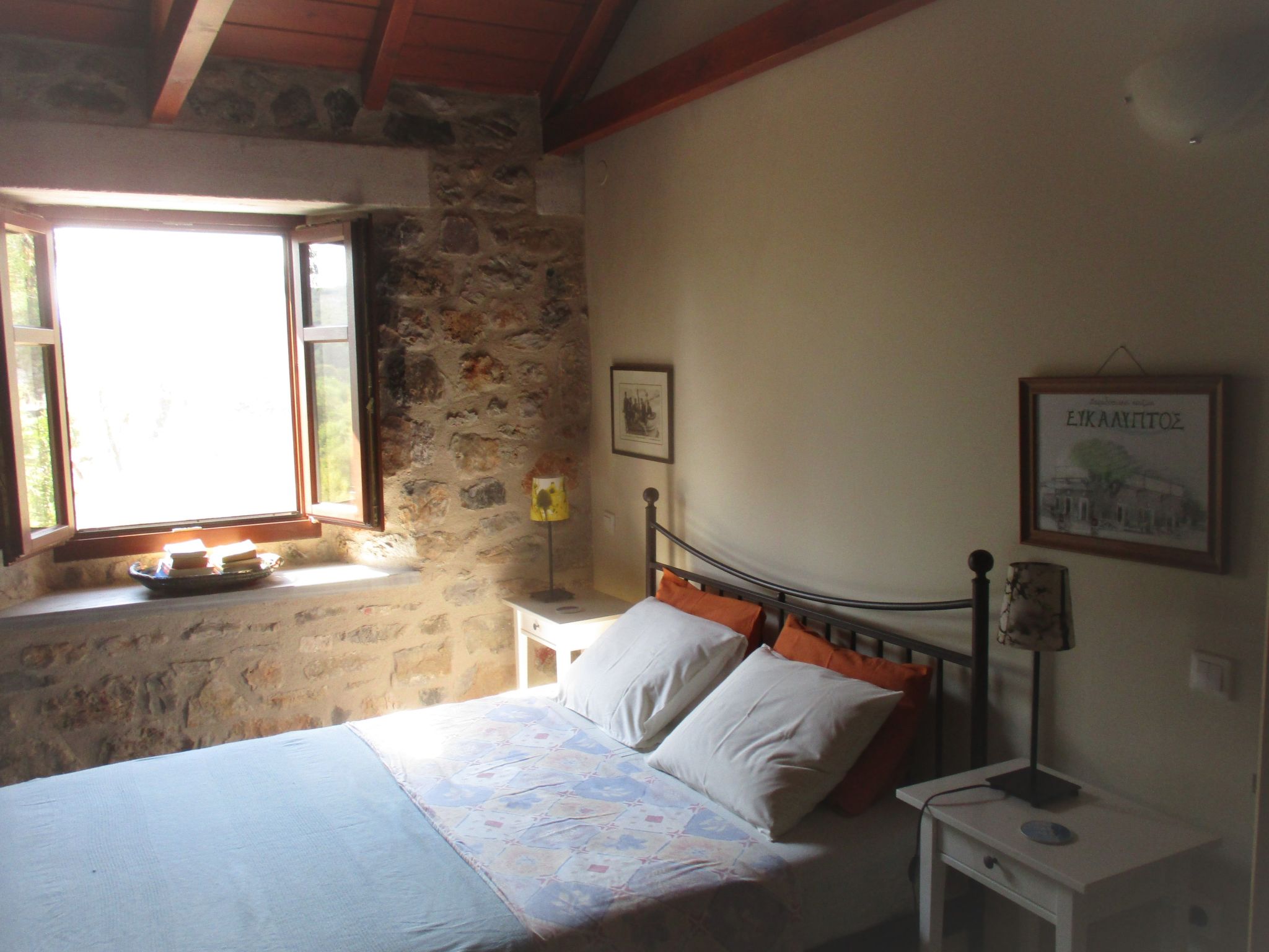 Unknown Accommodation-Binnen