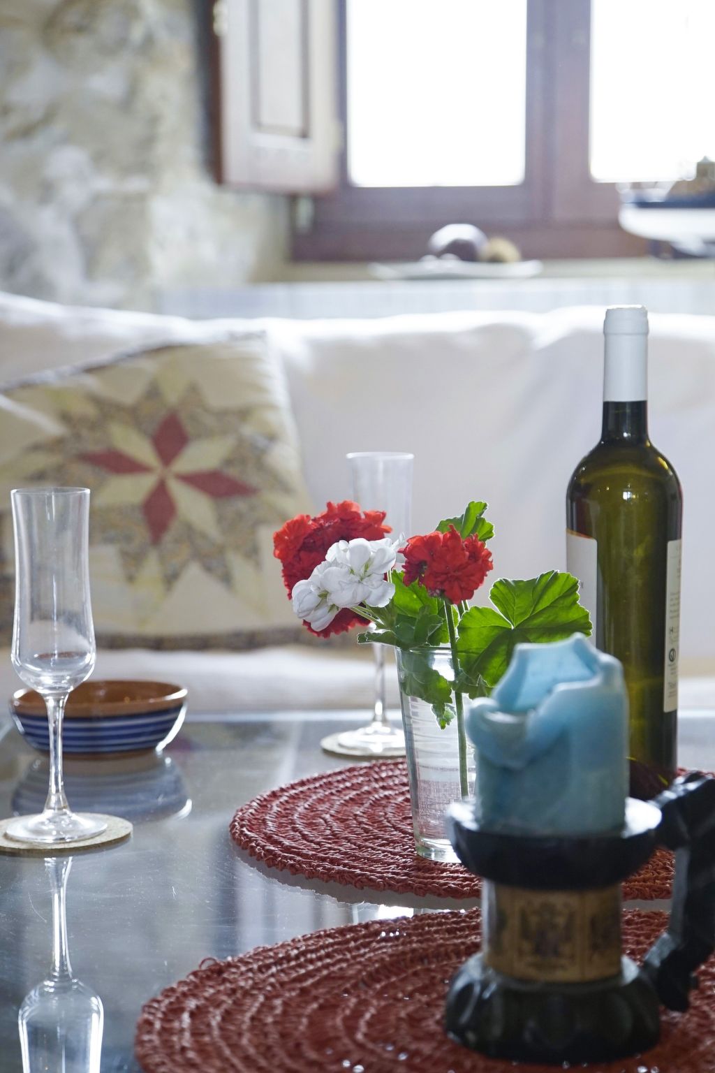 Steinhaus in Leonido mit Parkplatz-Binnen