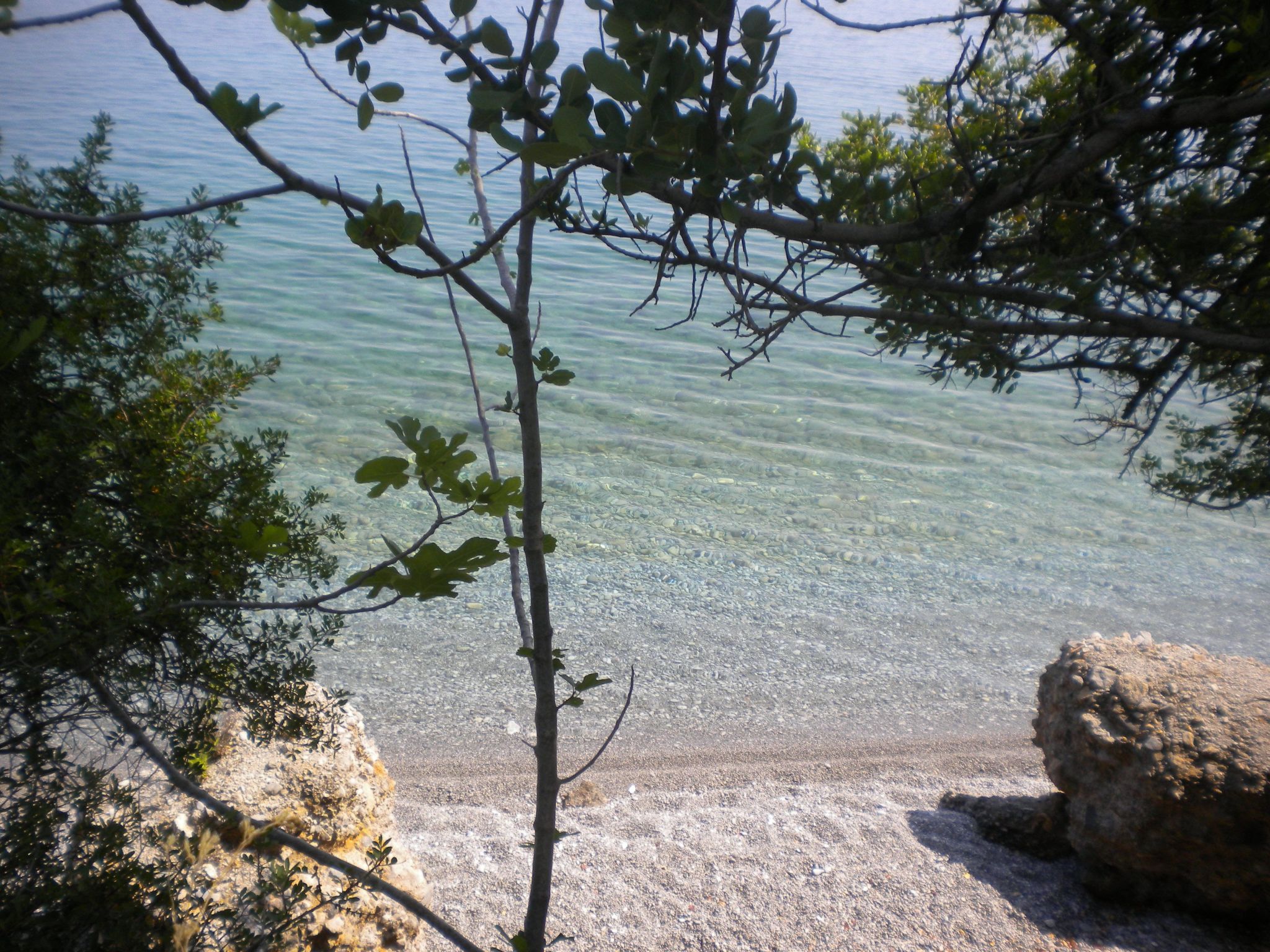 Steinhaus in Leonido mit Parkplatz-Binnen