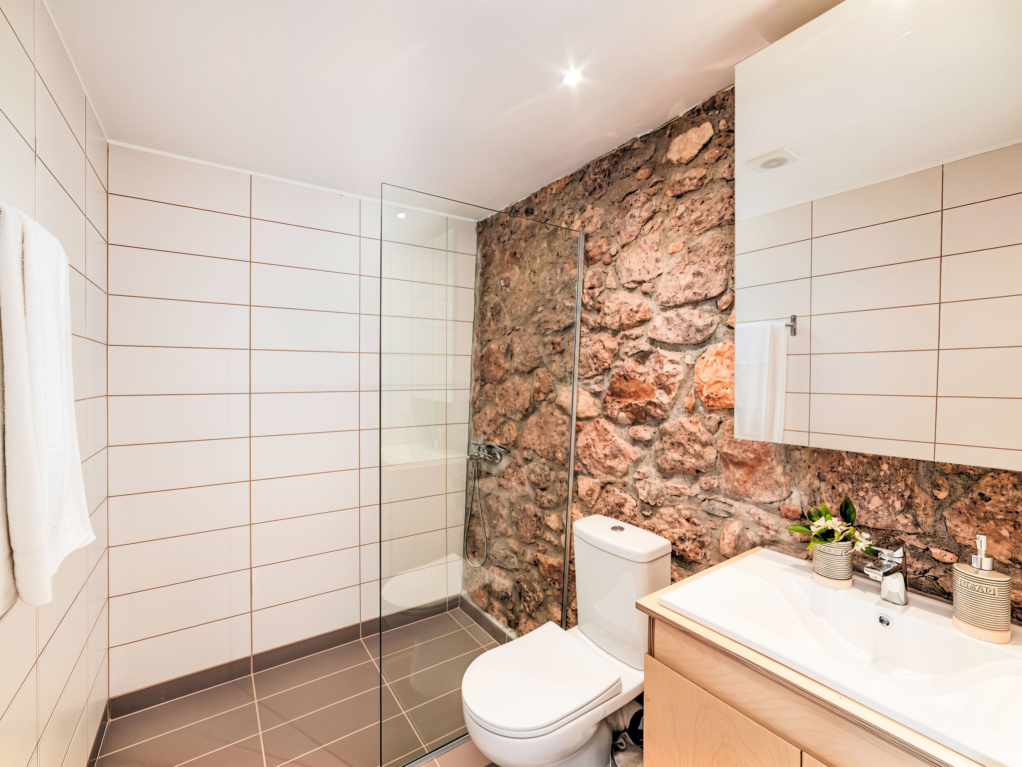 Maison Canes Villa Beheizter Pool – Salle de bains, photo 27 sur 36