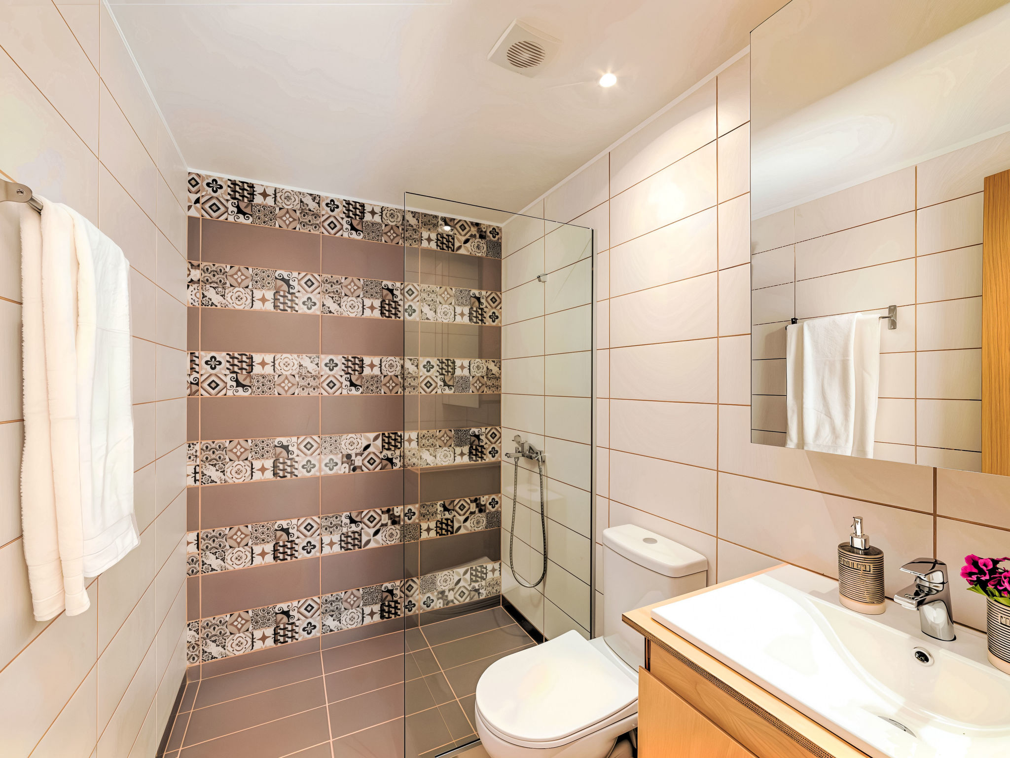 Maison Canes Villa Beheizter Pool – Salle de bains, photo 22 sur 36