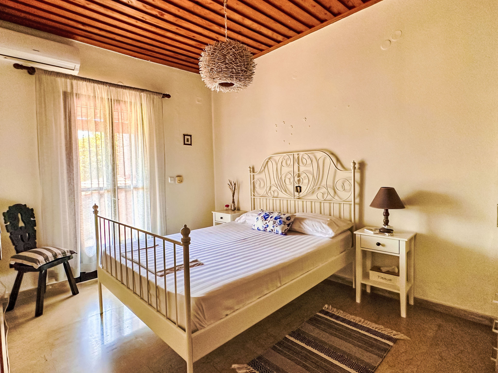 Apartment mit Meer- und Gartenblick - Genari Beach - Dedans