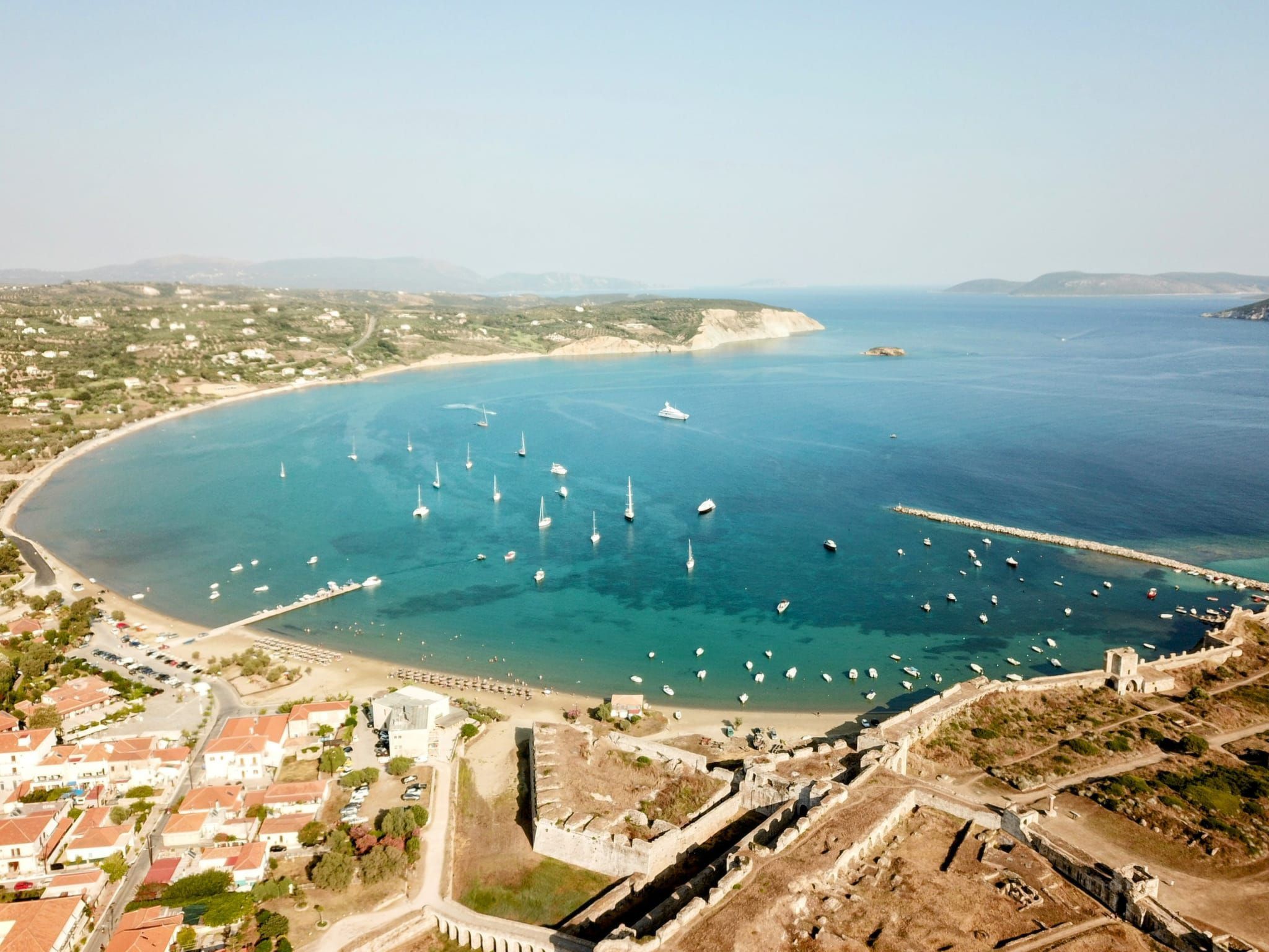 Charly Point Villa-Binnen