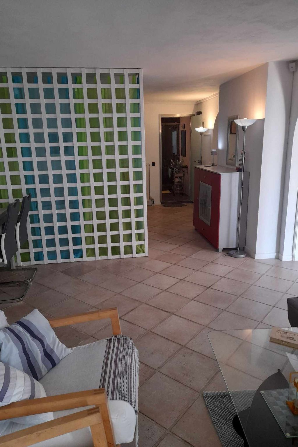 Charly Point Villa-Binnen